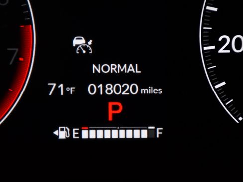 Certified 2025 Honda Pilot EX-L image 18