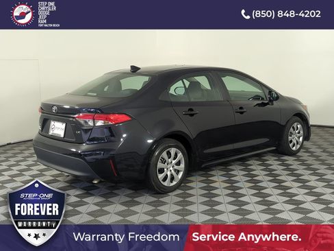 Used 2023 Toyota Corolla LE FWD image 6