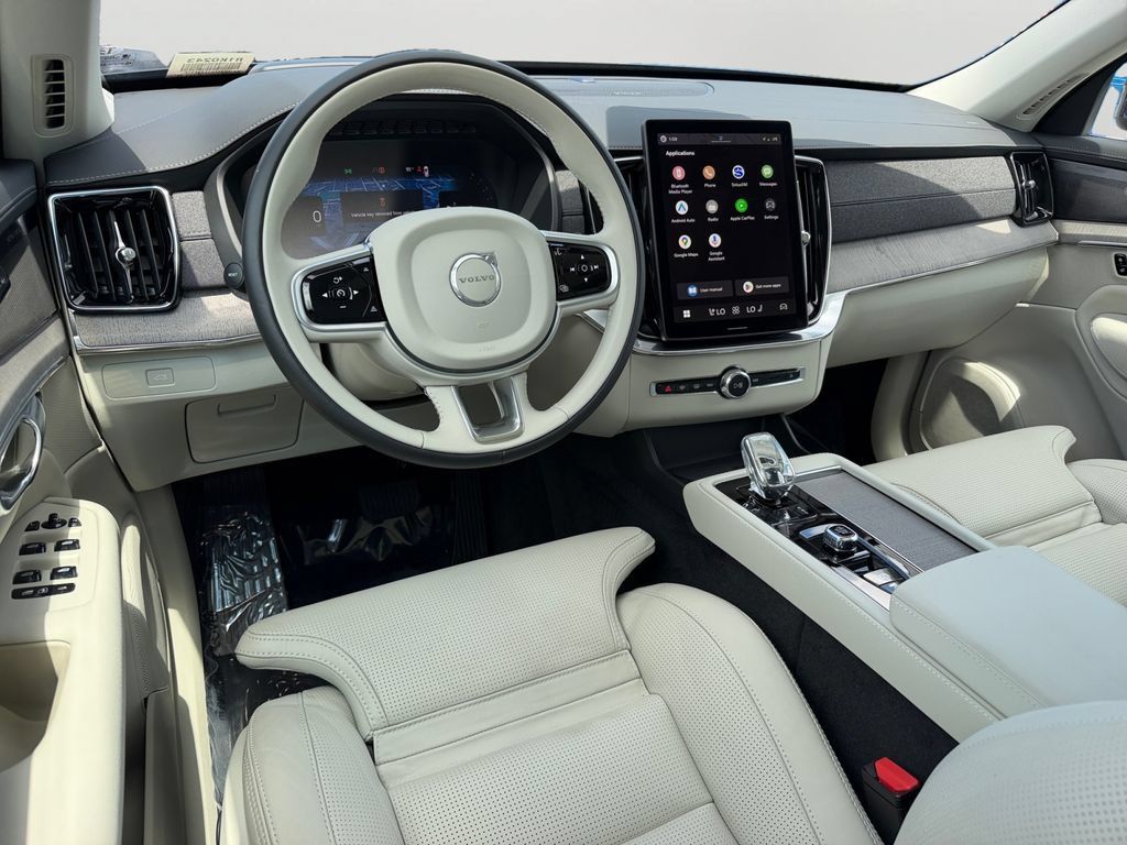 Certified 2026 Volvo XC90 B6 Ultra AWD/4WD image 13
