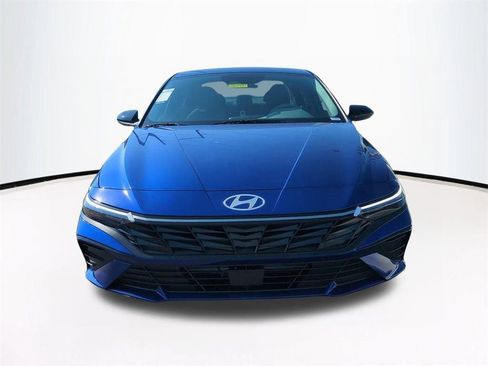 New 2026 Hyundai Elantra SEL Sport image 3