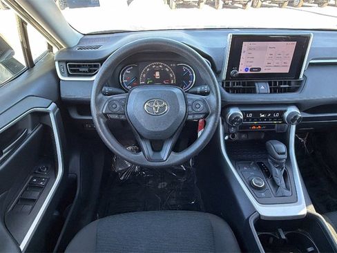 Used 2025 Toyota RAV4 LE image 25