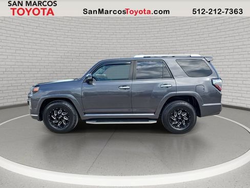 Used 2022 Toyota 4Runner Limited RWD image 9