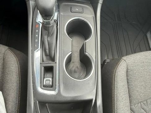 Certified 2024 Chevrolet Equinox LT FWD image 25