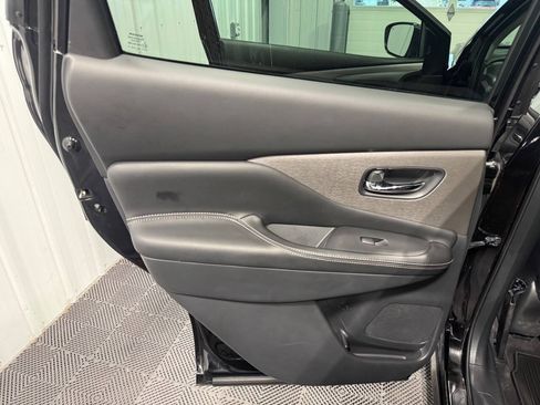 Used 2024 Nissan Murano SV AWD/4WD image 14