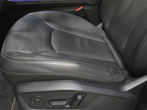 Certified 2025 Audi Q7 2.0T Premium Plus w/ Premium Plus Package image 29