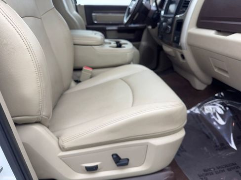 Used 2017 RAM 3500 Laramie image 46