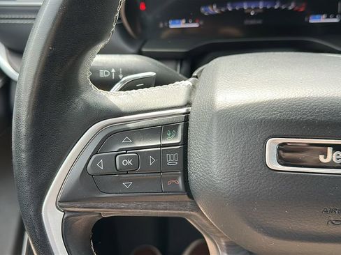 Used 2021 Jeep Grand Cherokee L Limited w/ Luxury Tech Group II AWD/4WD image 18