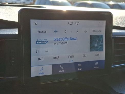 Used 2020 Ford Explorer XLT w/ Equipment Group 202A AWD/4WD image 3