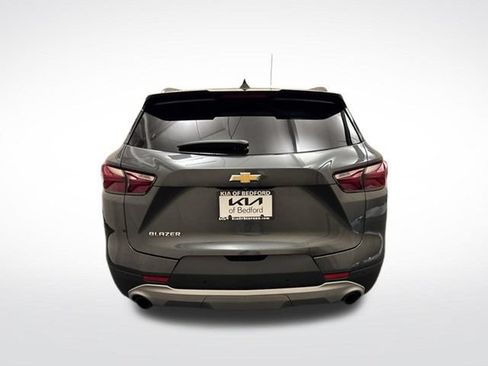 Used 2019 Chevrolet Blazer LT FWD image 6