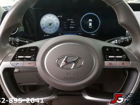 Used 2023 Hyundai Elantra SEL w/ Convenience Package FWD image 15
