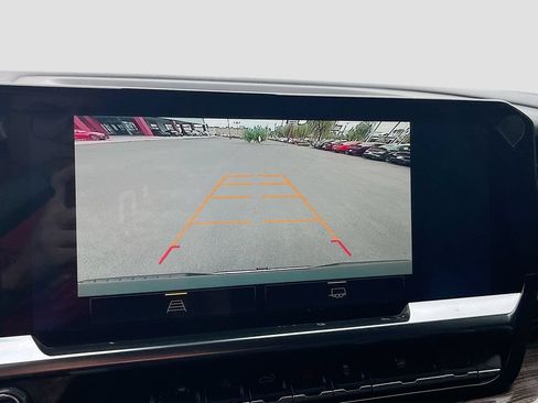 Used 2026 Chevrolet Silverado 1500 LT AWD/4WD image 14