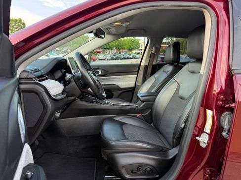Used 2022 Jeep Compass Latitude w/ Convenience Group AWD/4WD image 10