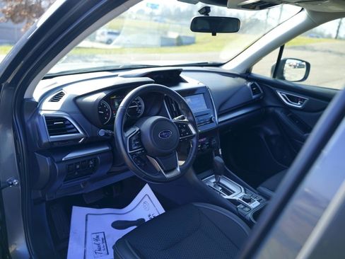 Used 2022 Subaru Forester Premium image 21