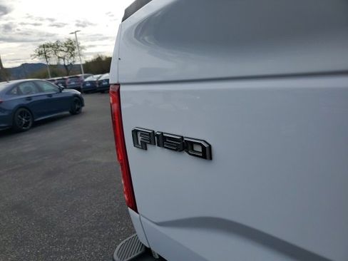 Used 2016 Ford F150 XLT image 13