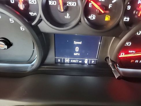 Used 2023 Chevrolet Silverado 1500 Custom Trail Boss AWD/4WD image 17