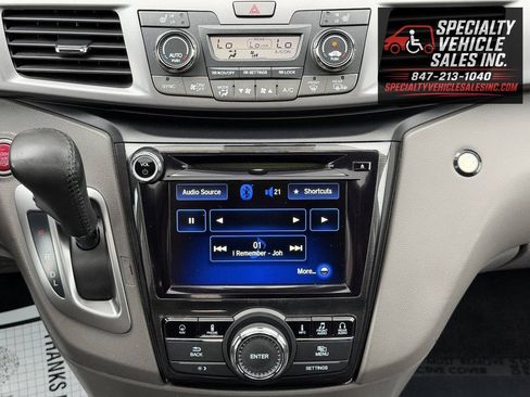 Used 2014 Honda Odyssey Touring Elite image 33
