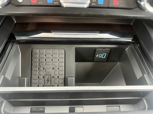 New 2026 Ford F250 Platinum AWD/4WD image 32
