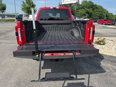 New 2025 Ford F250 XLT w/ Black Appearance Package image 23