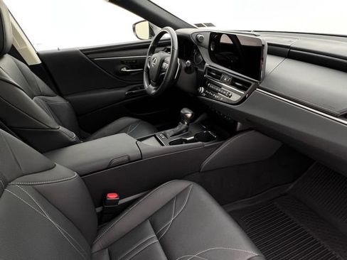 Used 2025 Lexus ES 300h w/ Technology Package FWD image 14