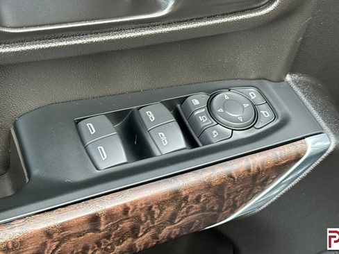 Certified 2023 GMC Sierra 3500 Denali w/ Denali Black Diamond Edition image 13