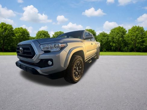 Used 2023 Toyota Tacoma 2WD Double Cab image 13