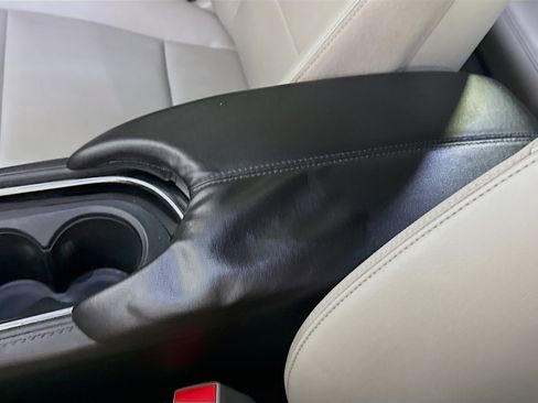Used 2016 Cadillac ATS 2.0T Sedan RWD image 18