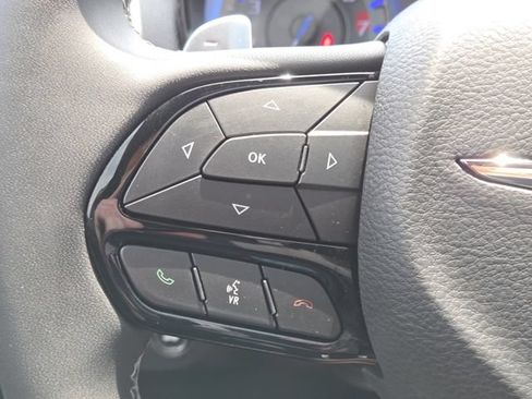 Used 2023 Chrysler 300 S RWD image 12