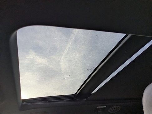 Certified 2023 Ford Explorer King Ranch w/ Technology Package image 20