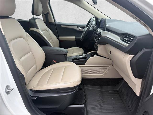 Used 2020 Ford Escape SEL FWD image 27