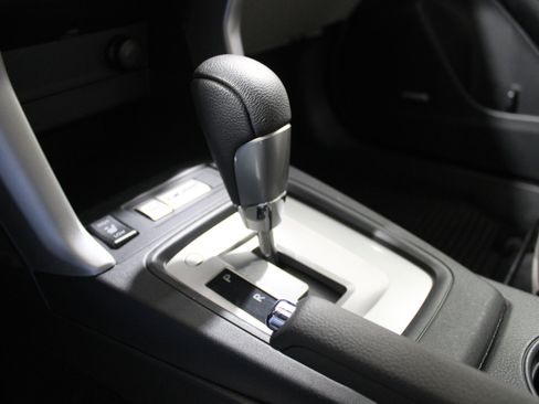 Used 2018 Subaru Forester 2.5i Limited image 17