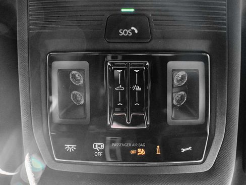 New 2026 Volkswagen Atlas Cross Sport SE image 34