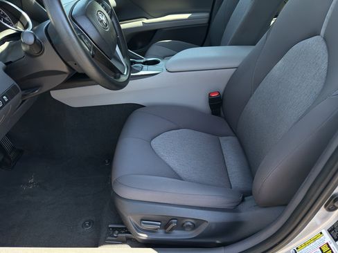 Used 2024 Toyota Camry LE image 12