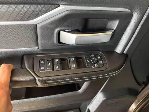 Certified 2026 RAM 2500 Big Horn AWD/4WD image 54