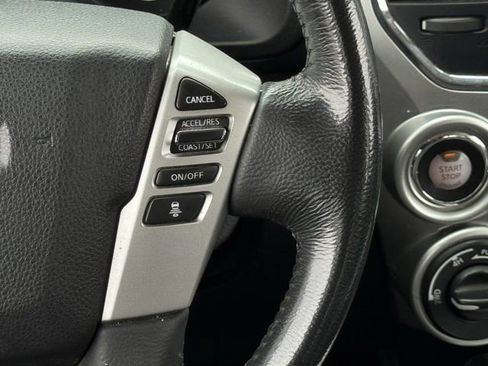 Used 2021 Nissan Titan SV w/ SV Convenience Package AWD/4WD image 18