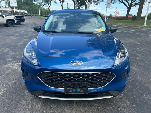 Used 2022 Ford Escape SE w/ Convenience Package FWD image 2