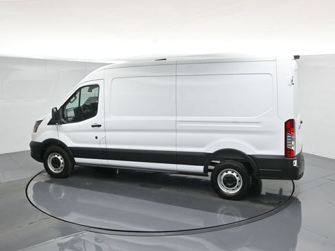 New 2026 Ford Transit 150 148 Medium Roof w/ Load Area Protection Package RWD image 38