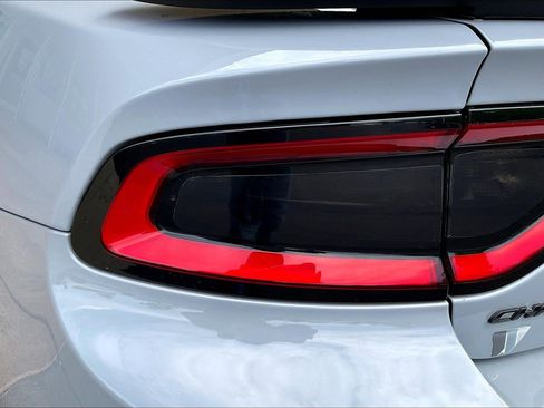 Used 2022 Dodge Charger Scat Pack w/ Plus Group RWD image 23