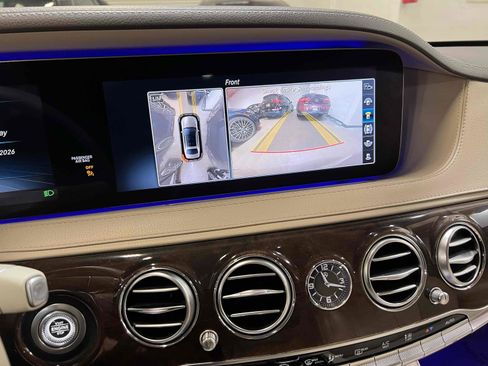 Used 2019 Mercedes-Benz S 560 Sedan image 7