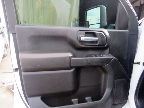 Used 2021 Chevrolet Silverado 2500 W/T w/ WT Fleet Convenience Package AWD/4WD image 9