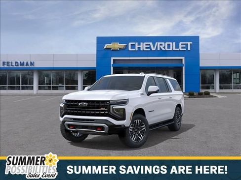 New 2026 Chevrolet Suburban Z71 w/ Comfort Package AWD/4WD image 8