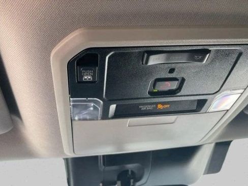 Used 2022 Toyota Tundra SR w/ SR Tow Package image 16