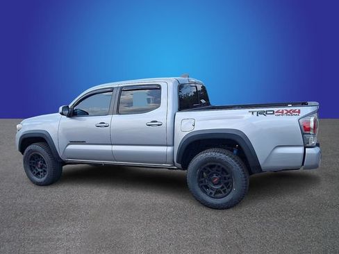 Used 2020 Toyota Tacoma TRD Off-Road w/ Technology Package AWD/4WD image 7