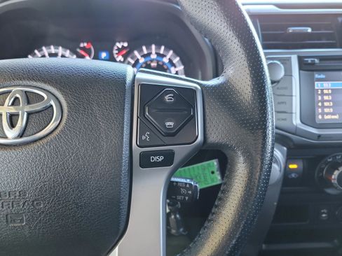 Used 2015 Toyota 4Runner Limited image 19