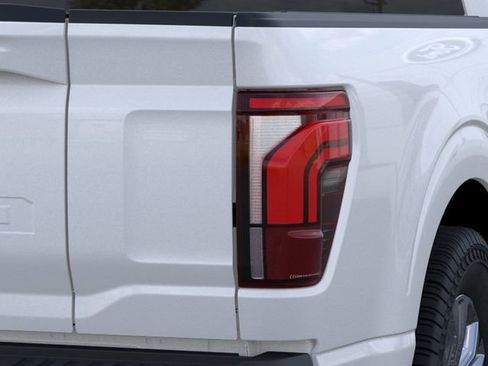 New 2026 Ford F150 Lariat w/ Equipment Group 502A High RWD image 21