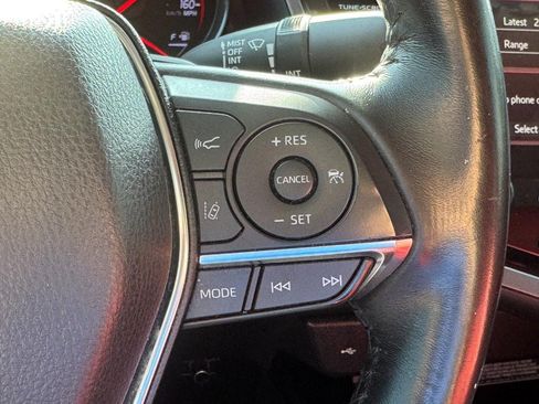 Certified 2020 Toyota Camry XSE FWD image 20