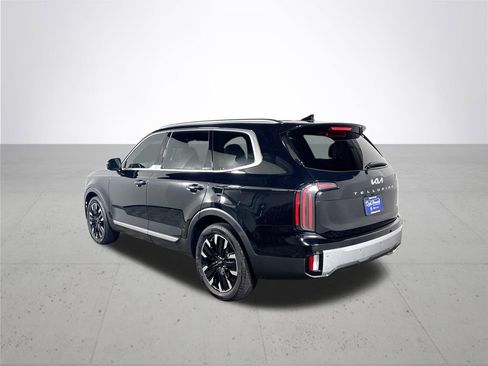 Certified 2024 Kia Telluride SX image 9