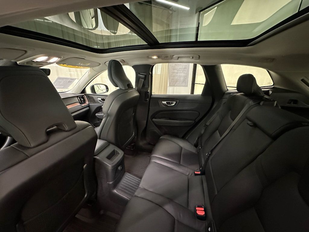 Used 2024 Volvo XC60 T8 Plus w/ Protection Package Premier AWD/4WD image 16