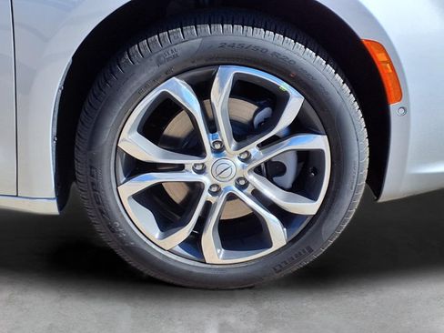New 2026 Chrysler Pacifica Pinnacle AWD/4WD image 7