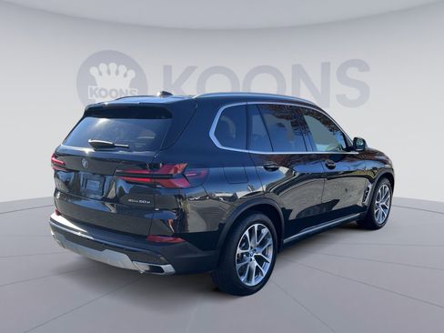 Used 2024 BMW X5 xDrive50e image 7