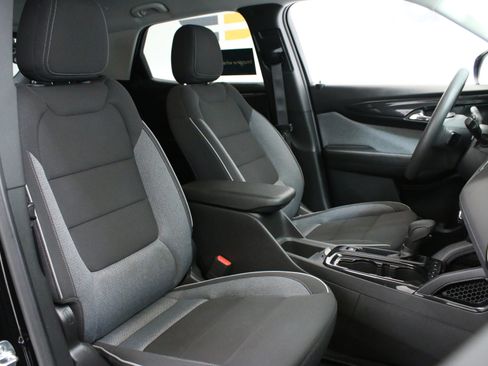 Certified 2025 Chevrolet TrailBlazer LT AWD/4WD image 27